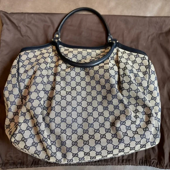 Gucci Guccisima Horsebit Hobo - Picture 2 of 8